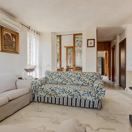 Apartament Guesthost - Tina!